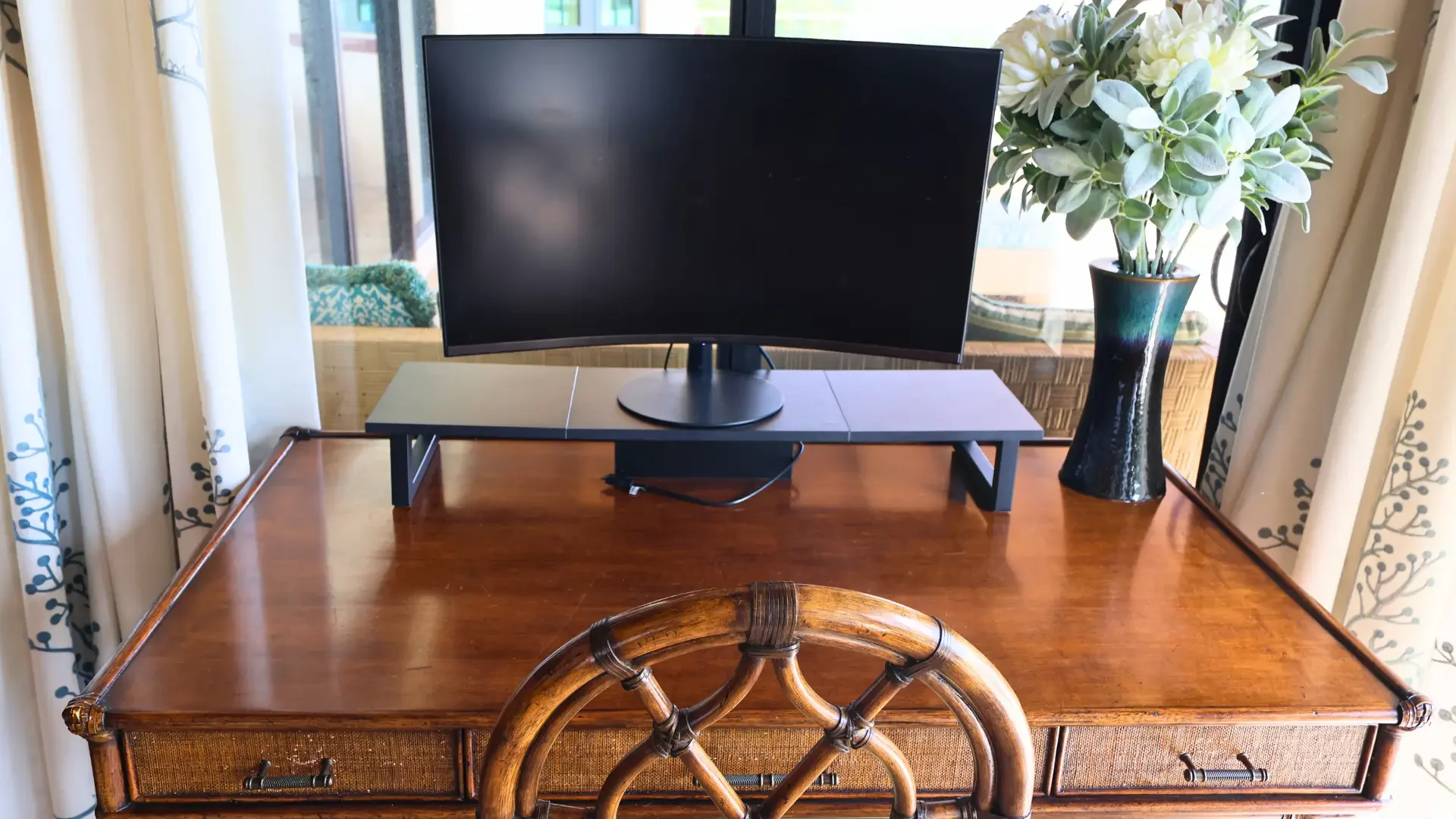 Large Monitor Desk/Workstation for Laptop in Main Bedroom